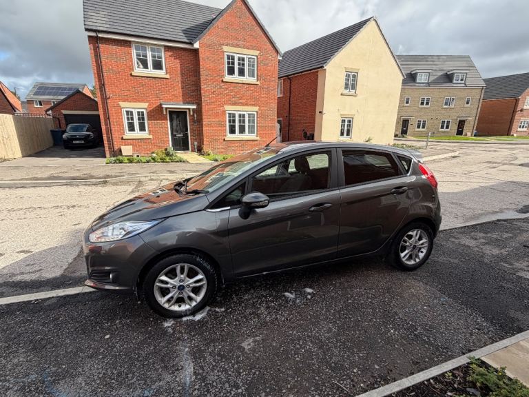Ford, FIESTA, Hatchback, 2017, Manual, 1241 (cc), 5 doors