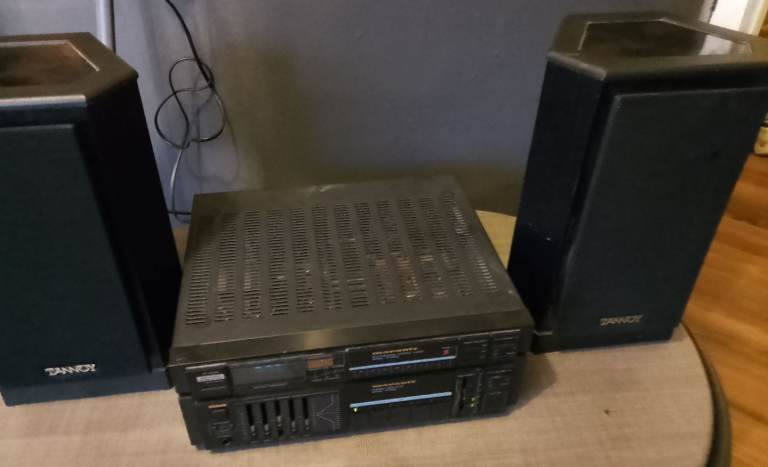 Marantz hifi and tannoy speakers 