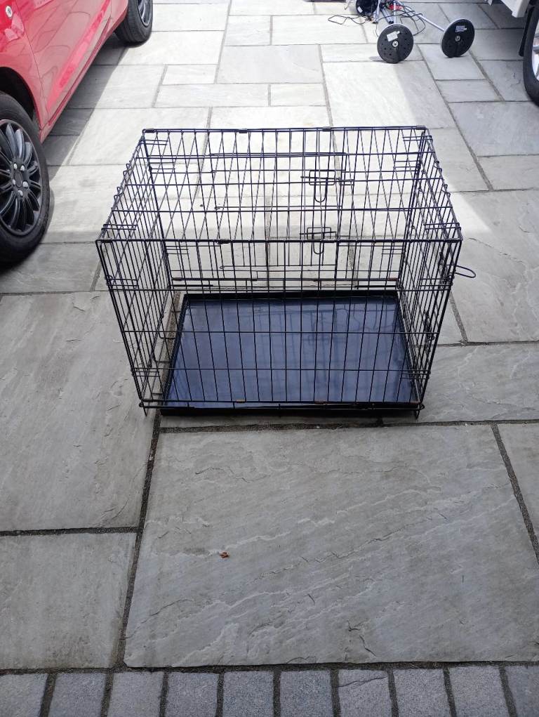 Medium dog cage