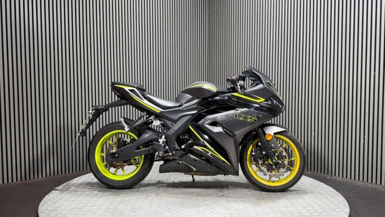 Lexmoto LXS 2021 ONLY 5K RUNNING PROJECT BIKE SPARES OR REPAIR 125CC