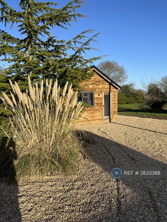 1 bedroom house in Milcombe, Banbury, OX15 (1 bed) (#2833388)