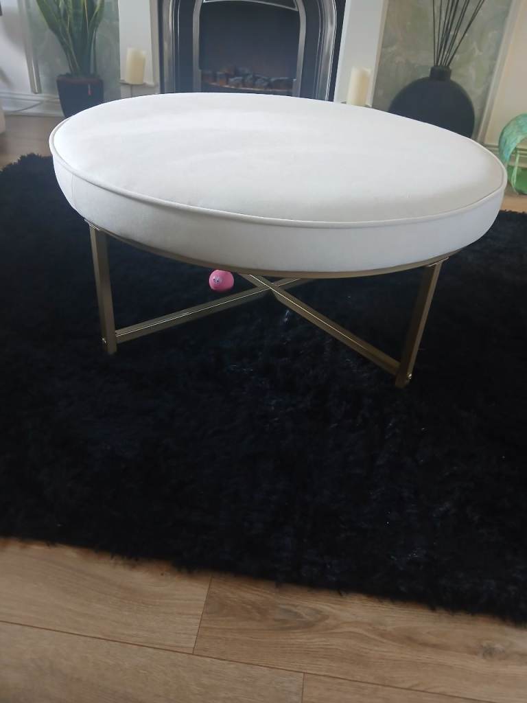 Dusk footstool