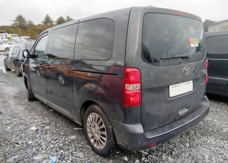 2025 Toyota Proace Verso (FULLY ELECTRIC) *BREAKING FOR PARTS ONLY*