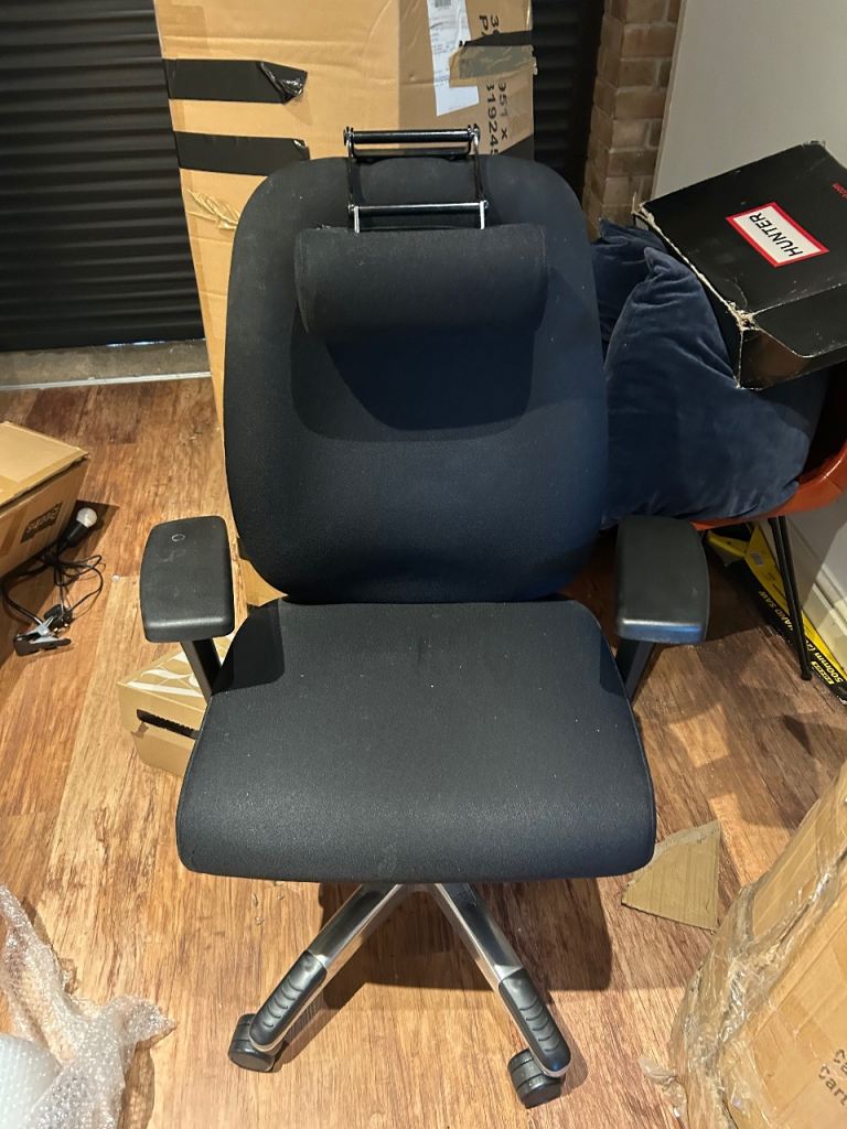 Study chair