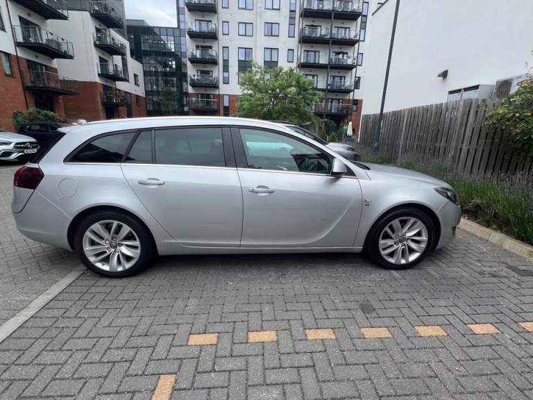 Vauxhall, INSIGNIA, Estate, 2017, Manual, 1956 (cc), 5 doors