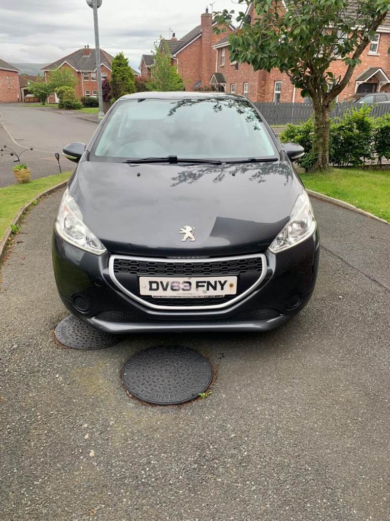 Peugeot, 208, Hatchback, 2013, Manual, 1398 (cc), 3 doors