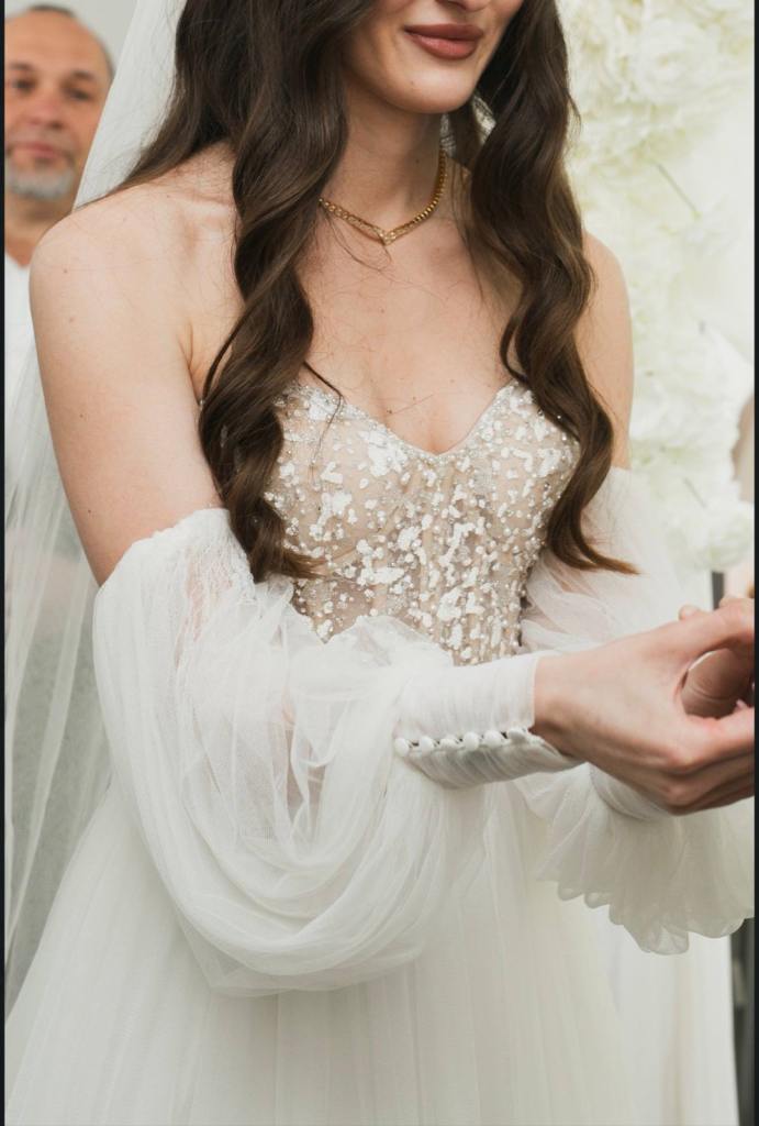 ✨ STUNNING ELEGANT TULLE WEDDING DRESS + FREE MATCHING VEIL ✨