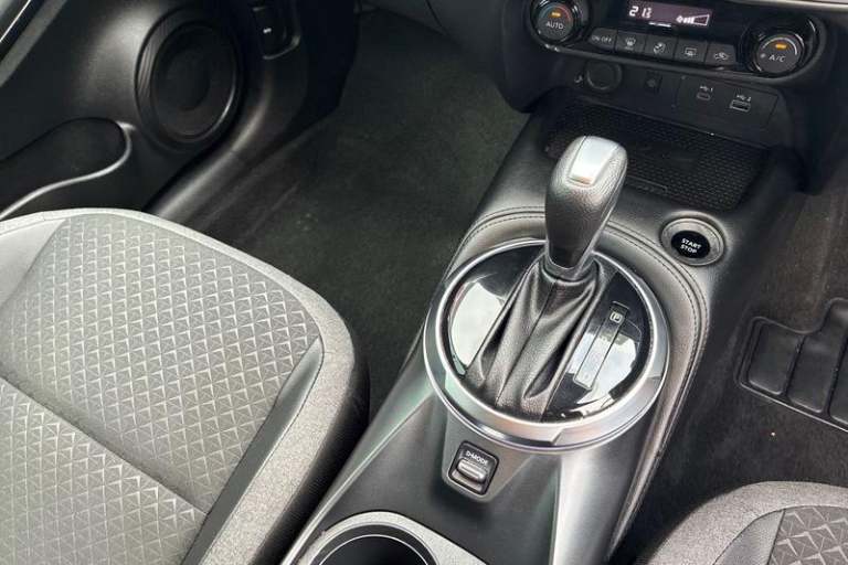 2024 Nissan Juke 1.6 Hybrid N-Connecta 5dr Auto Automatic Hatchback Hybrid Automatic