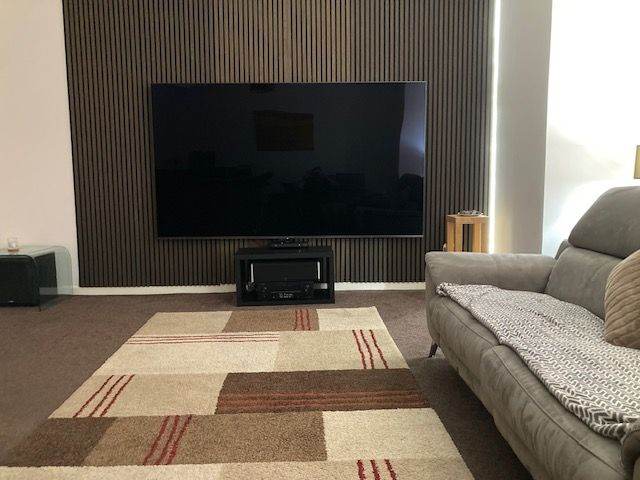 TV wall mounting