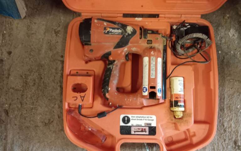 Paslode Nail Gun in Orange Case – Good Condition