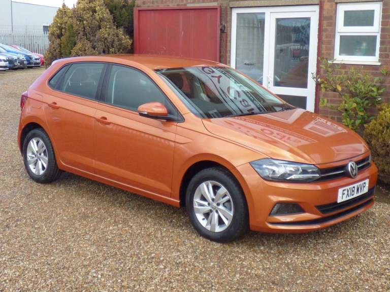 VOLKSWAGEN POLO 1.0 TSI SE 5-DOOR 11,000 MILES FULL SERVICE HISTORY 1 OWNER 15