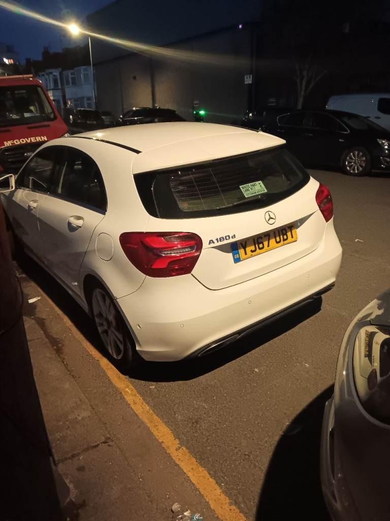 Mercedes-Benz, A CLASS, Hatchback, 2017, Manual, 1461 (cc), 5 doors