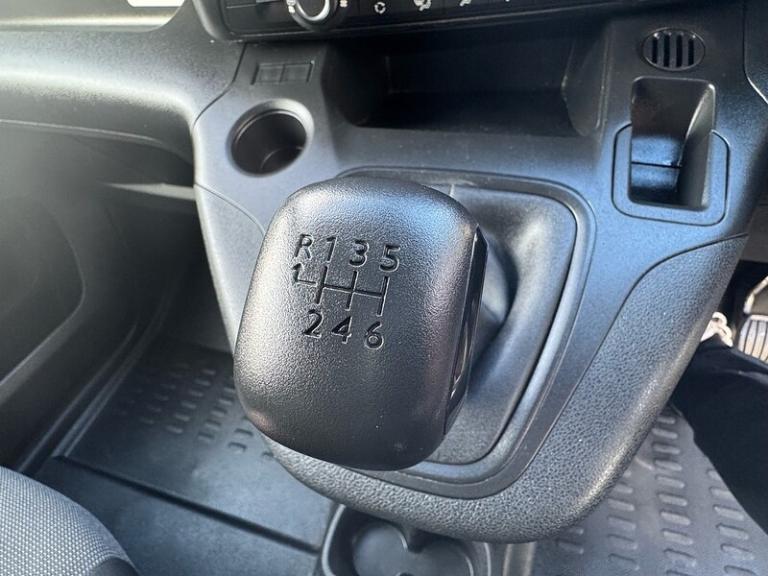 2023 Citroen Berlingo HDi 100ps 850 Enterprise XL Edition 5 Seat Kombi Crew Cab L2 LWB Crew Euro ...