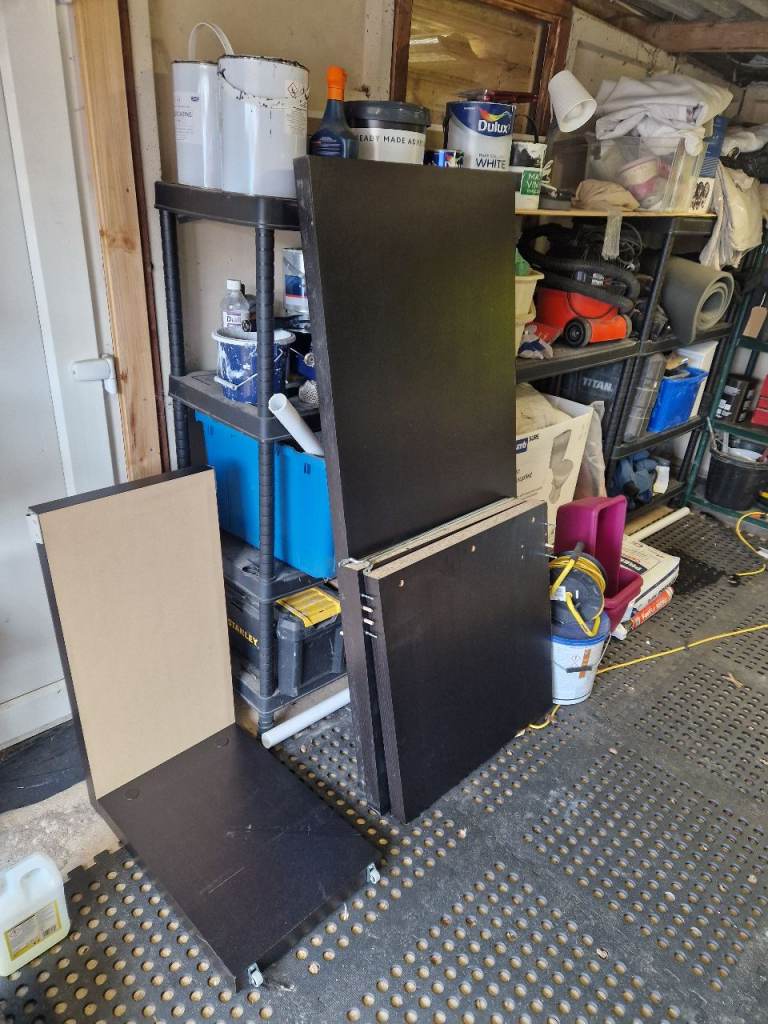 Ikea black L shape des