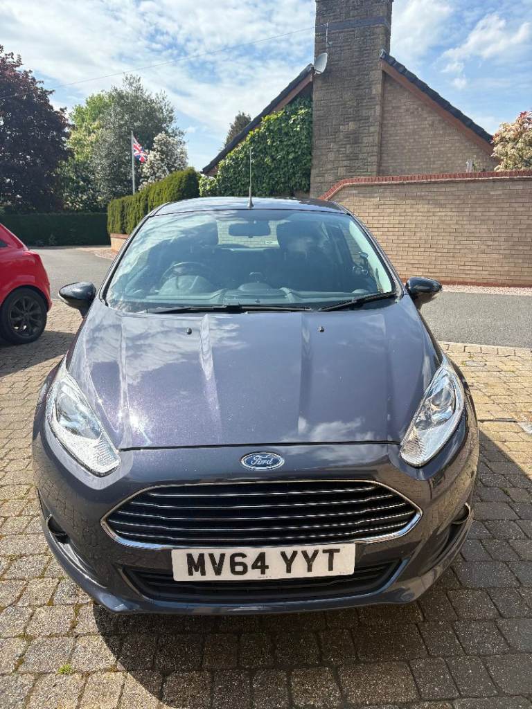 Ford Fiesta Zetec 1.25L 2014 Grey