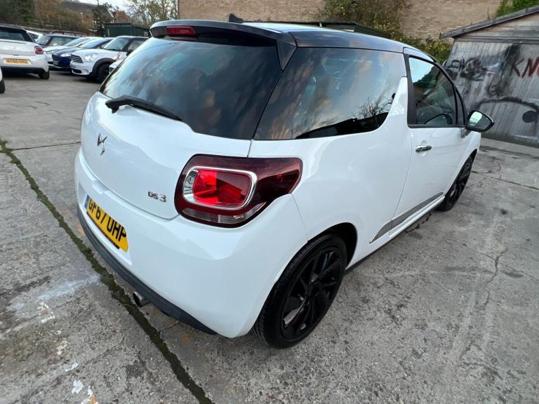 2017 DS Automobiles DS 3 1.2 PureTech 82 Connected Chic 3dr HATCHBACK PETROL Manual