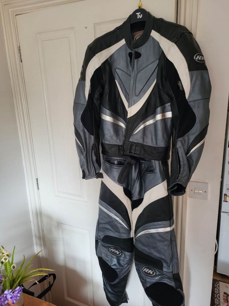 Ladies Motorbike Leathers for Sale