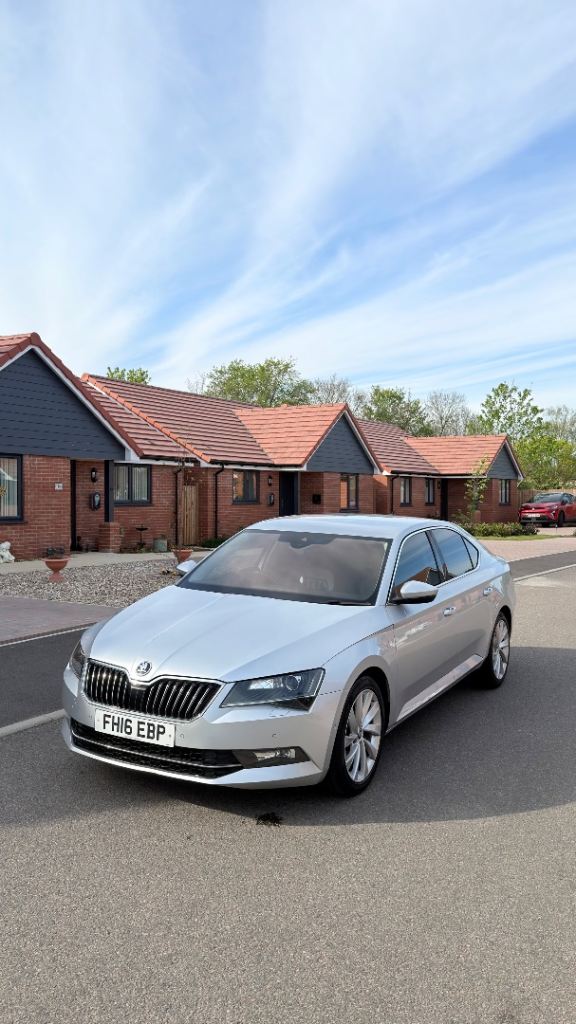Skoda Superb 