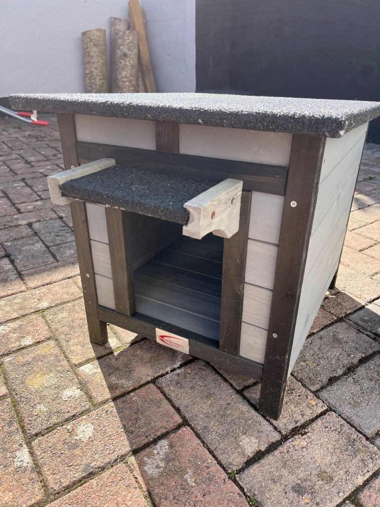 Bunny Business pet house