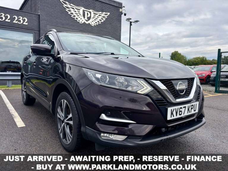 2017 Nissan Qashqai 1.6 dCi N-Connecta 5dr HATCHBACK DIESEL Manual