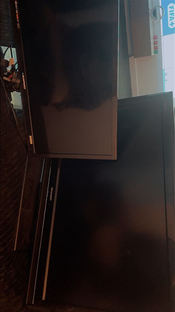 2x TVs and Xbox one 