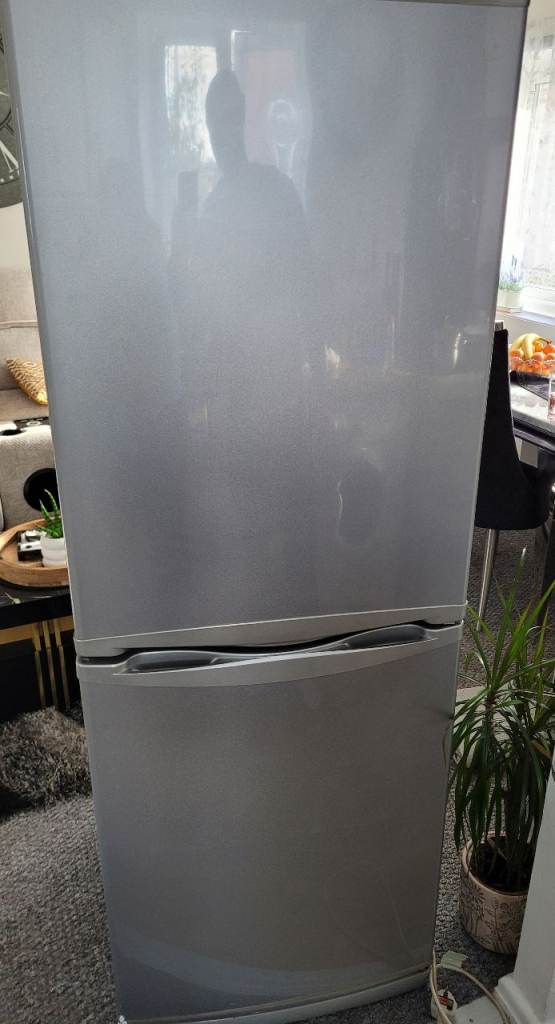 Silver Fridge Freezer –