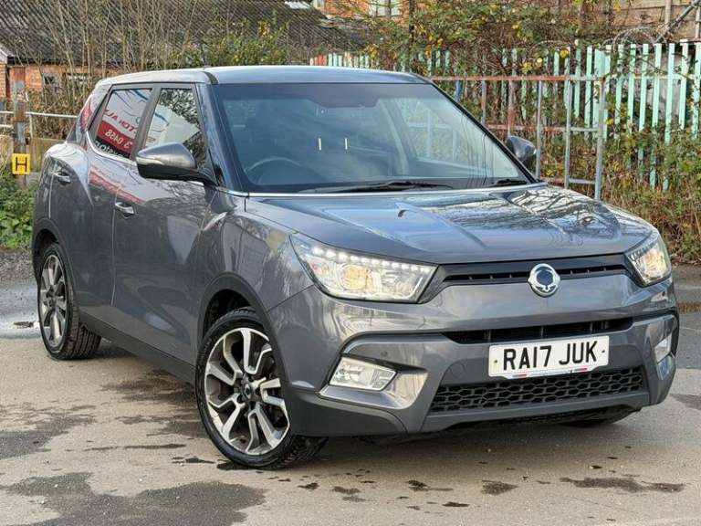 2017 Ssangyong Tivoli 1.6 e-XDi ELX Red Edition Euro 6 5dr HATCHBACK Diesel Manual