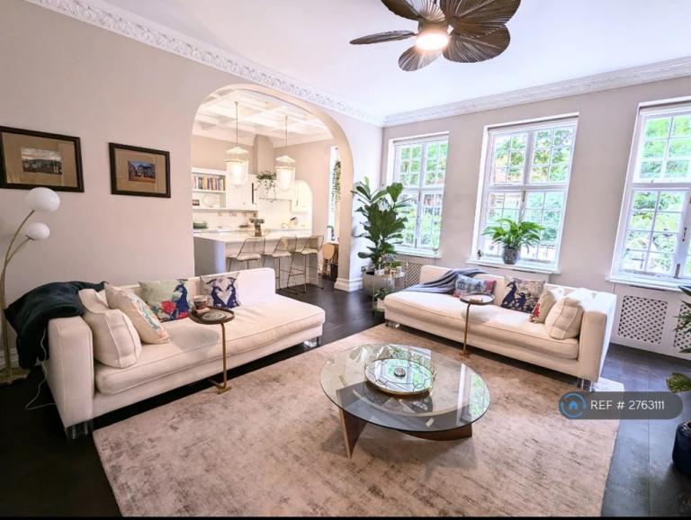 3 bedroom flat in Ground Floor, London, SW5 (3 bed) (#2763111)