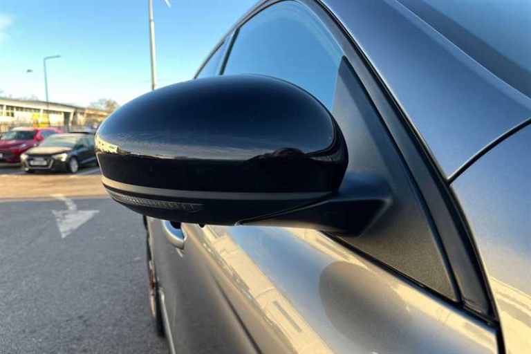 2023 Renault Arkana 1.6 E-TECH Hybrid 145 R.S. Line 5dr Auto COUPE PETROL/ELECTRIC Automatic