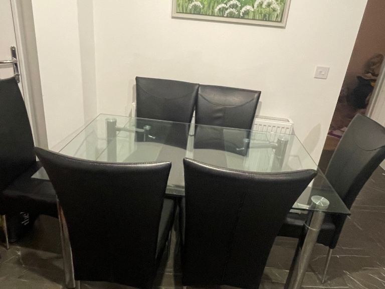 Table and 6 chairs