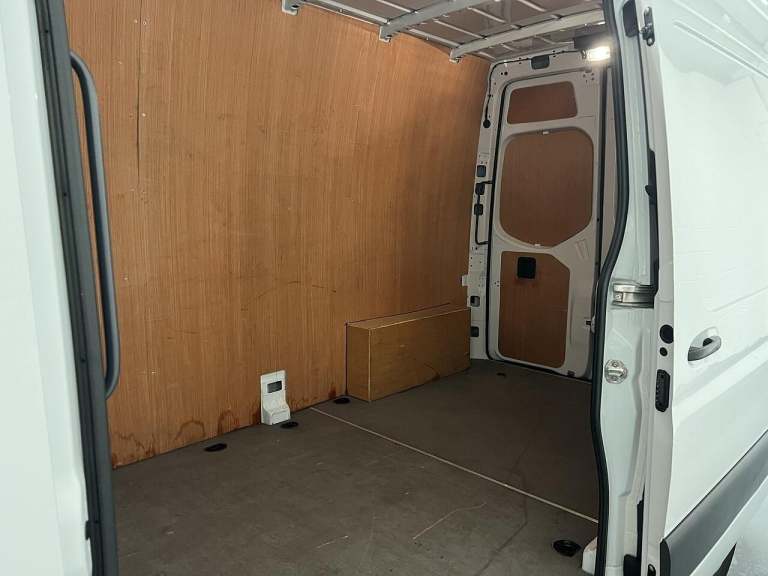 2024 Mercedes-Benz Sprinter 3.5t H1 Premium Van PANEL VAN DIESEL Manual
