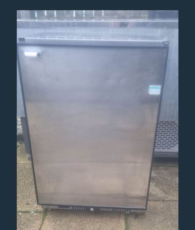 Commercial fridge 
