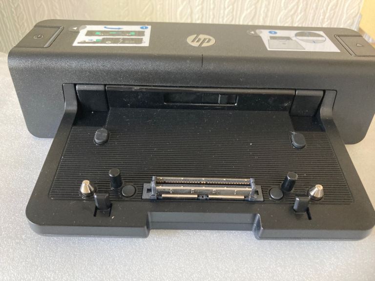 HP Laptop Docking Station with Power Supply – Good Condition
