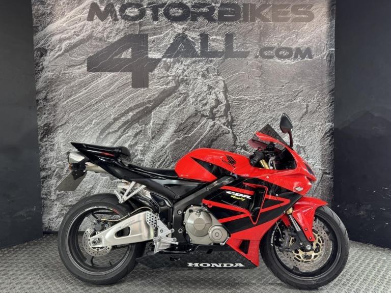 HONDA CBR600RR CBR 600 RR 2006