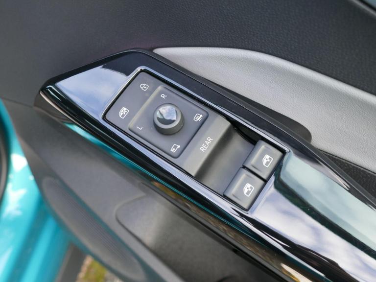 2022 Volkswagen ID.3 150kW Tour Pro S 77kWh 5dr Auto HATCHBACK ELECTRIC Automatic