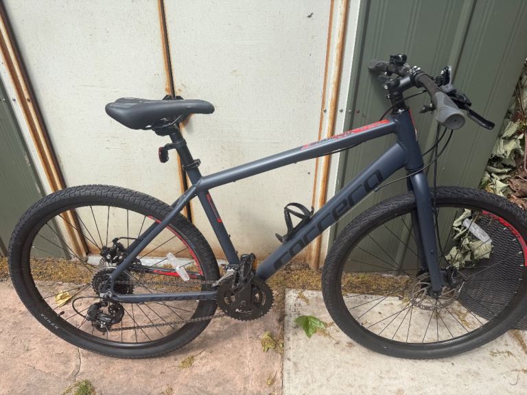 Carrera subway 1 men’s hybrid bike 