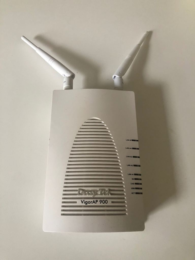 Wifi Booster Draytek AP900 2.4ghz+5ghz 