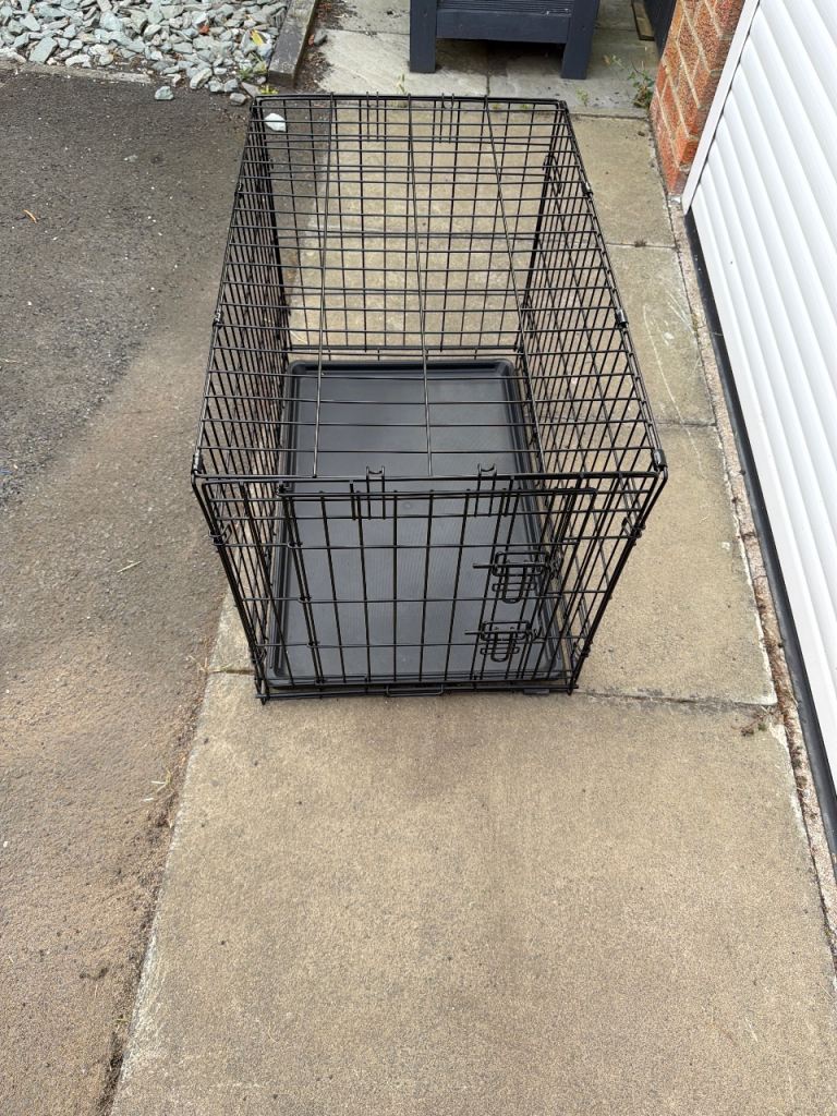 Medium Dog Crate 