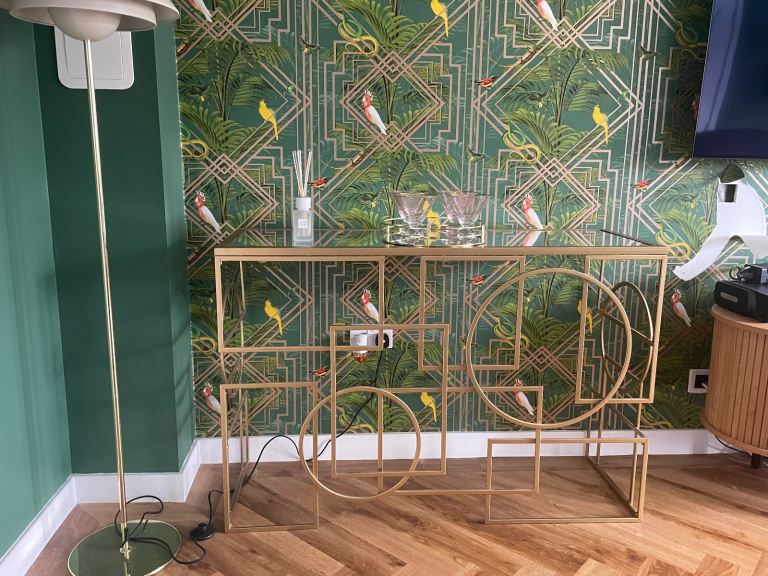 Glass top side furniture 