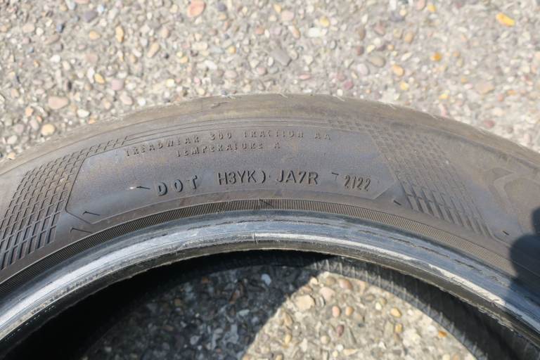 GOODYEAR 215/50R18 96W Eagle F1