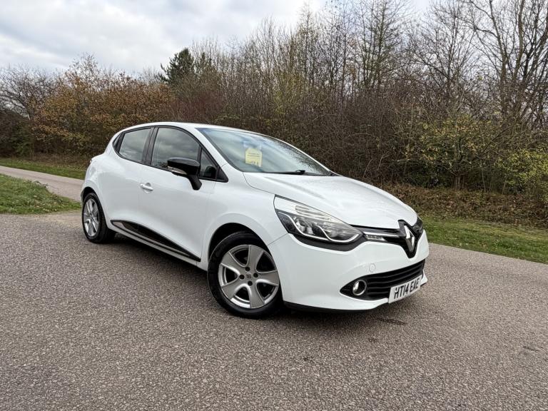 RENAULT CLIO 0.9 Dynamique MediaNav Eco TCe 90 Stop &amp; Start 2014