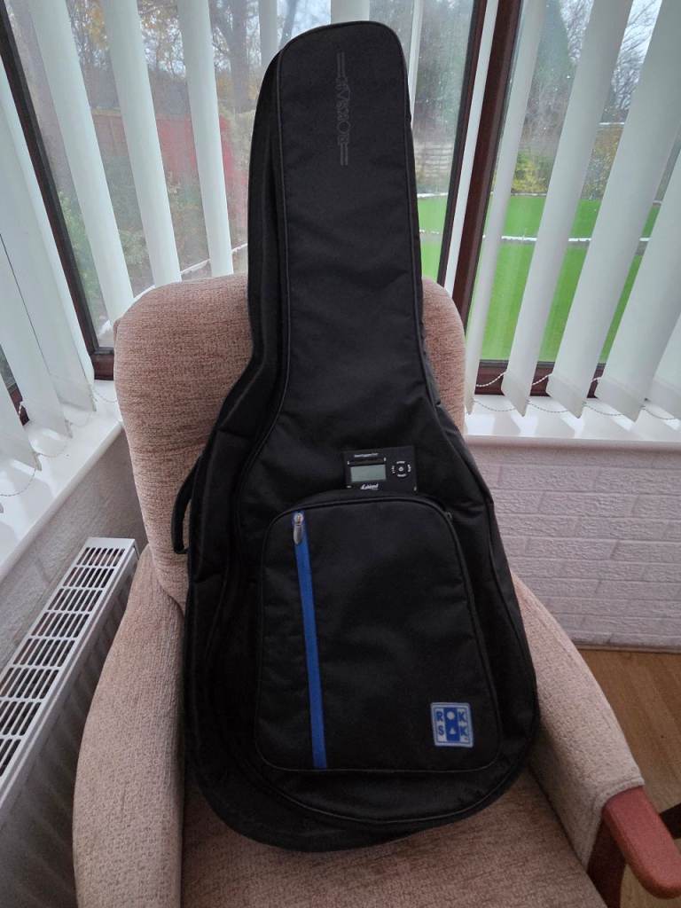 Yamaha acoustic guitar 