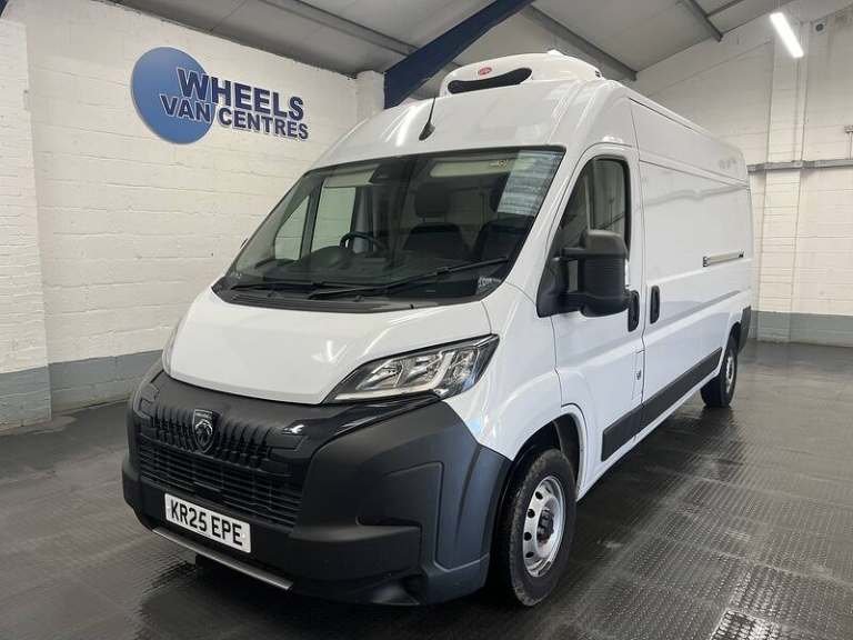 2025 Peugeot Boxer 2.2 BlueHDi 140 H2 Van Professional PANEL VAN DIESEL Manual