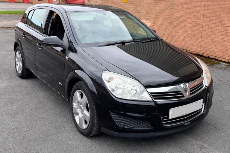 Vauxhall, ASTRA, Hatchback, 2008, Manual, 1598 (cc), 5 doors 100K MILES ULEZ FREE NO MOT!!