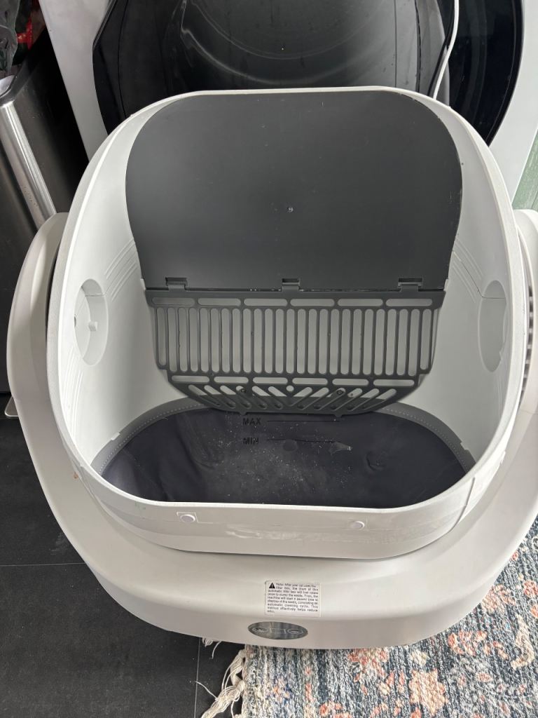 Self Cleaning Cat Litter Bix