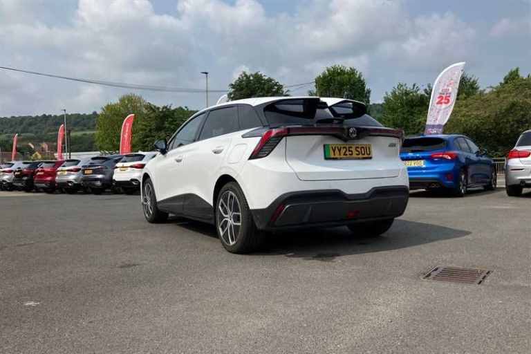 2025 MG MG4 150kW Trophy EV Long Range 64kWh 5dr Auto HATCHBACK ELECTRIC Automatic