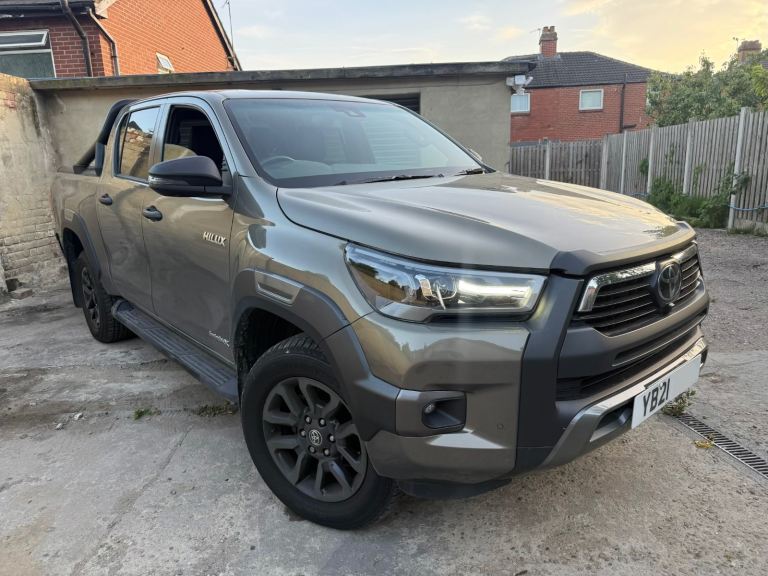 2021 Toyota Hilux Invincible X Automatic 2755cc Diesel