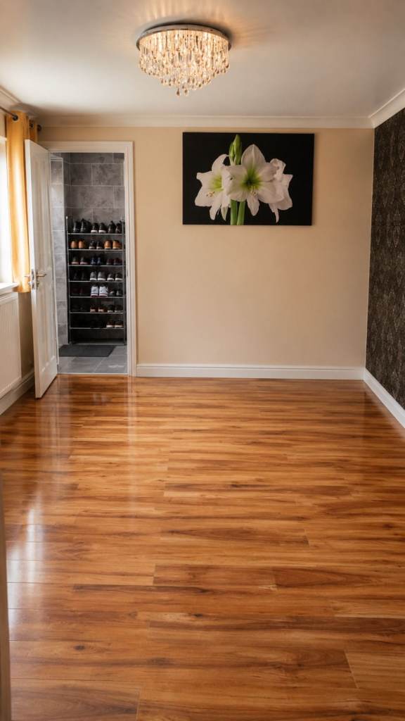 Room To Rent Chadderton (New Build) - Shared Home - Lady Only