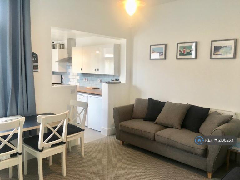 1 bedroom in Geneva St, Barrow-In-Furness, LA14 (#2188253)