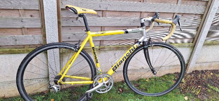 Bianchi tyres are 700x23mm Road bike in good condition 